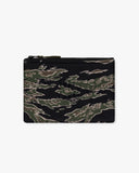 UNDEFEATED NEOPRENE POUCH (S/M) - TIGER-CAMO