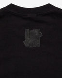 UNDEFEATED HO25 STENCIL S/S TEE - BLACK