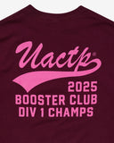 SU26 UNDEFEATED SCRIPT S/S TEE