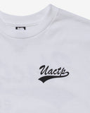 SU26 UNDEFEATED SCRIPT S/S TEE