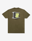 UNDEFEATED HO25 I-BAR S/S TEE - OLIVE