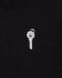 UNDEFEATED LOCK S/S TEE BLACK