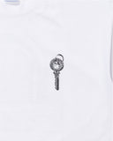 UNDEFEATED LOCK S/S TEE WHITE