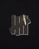 UNDEFEATED MANTIS S/S TEE BLACK