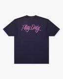 SU26 UNDEFEATED SCRIPT S/S TEE - NAVY