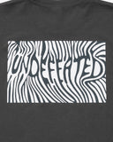 UNDEFEATED TRIP S/S TEE DARK GREY