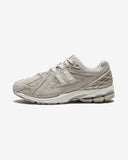 NEW BALANCE M1906RGR - GREY