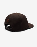 UNDEFEATED HO25 X NE BIG U SNAPBACK - BROWN