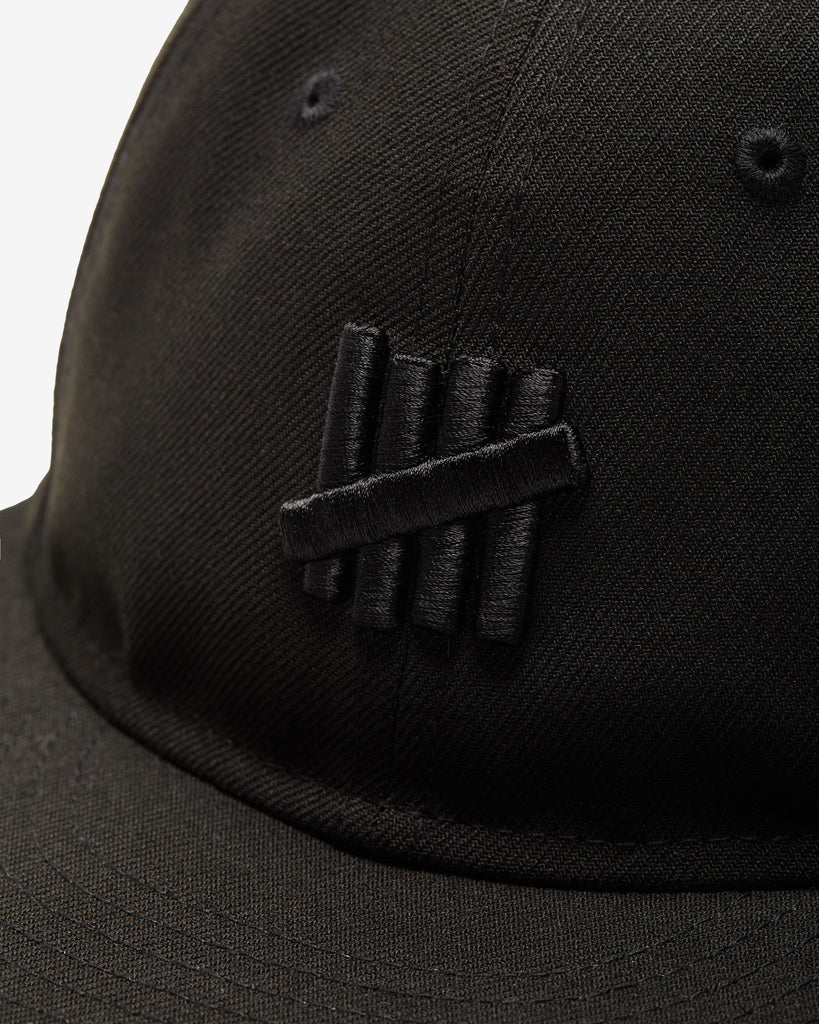 UNDEFEATED SU24 X NE ICON DECONSTRUCTED FITTED CAP