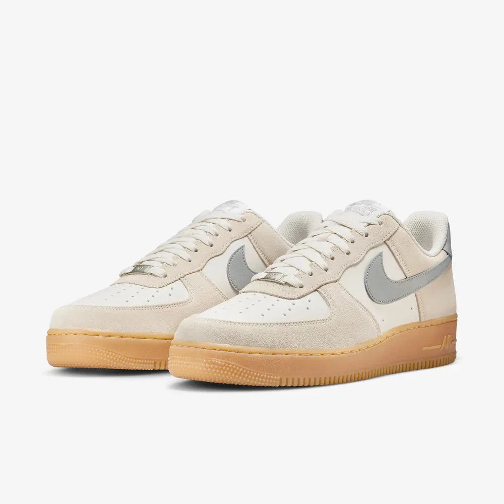 NIKE AIR FORCE 1 '07 LV8 - FQ8714-002