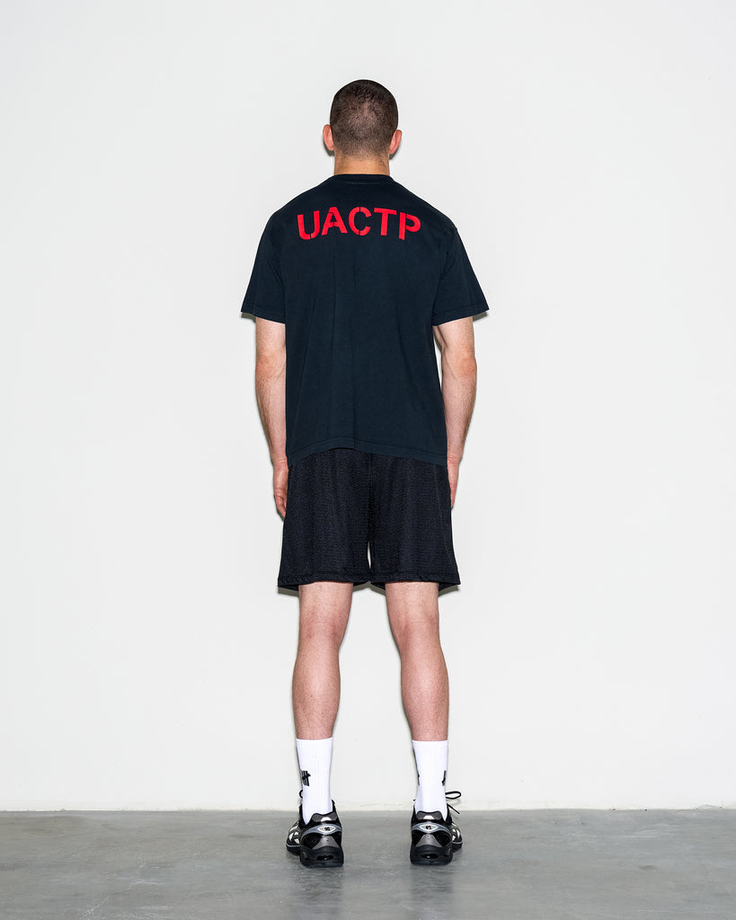 UACTP X GARDAR EIDE EINARSSON STENCIL S/S TEE BLACK