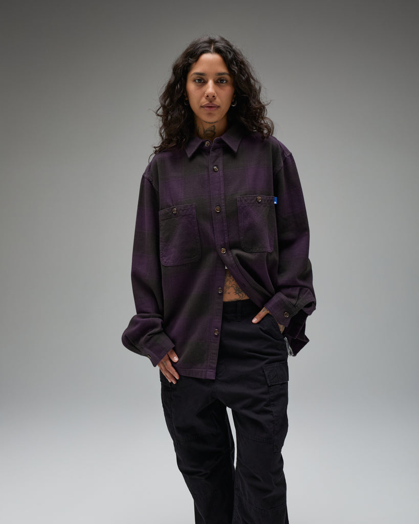 UNDEFEATED PLAID L/S WORKSHIRT - DEEP-PURPLE