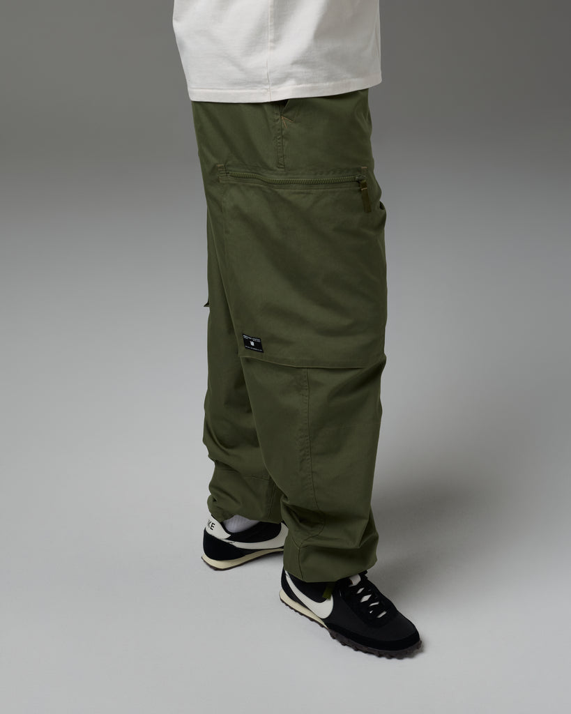 UNDEFEATED SU26 SHELL CARGO PANT - OLIVE