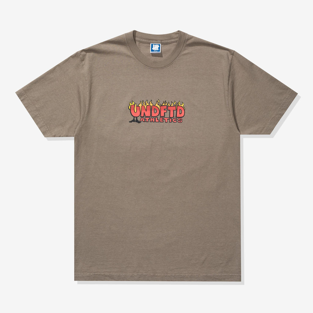 UNDEFEATED HELL ON WHEELS S/S TEE