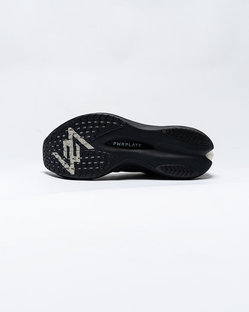 PUMA MENS DEVIATE NITRO ELITE 3 X REPRESENT - BLACK ALPINE SNOW