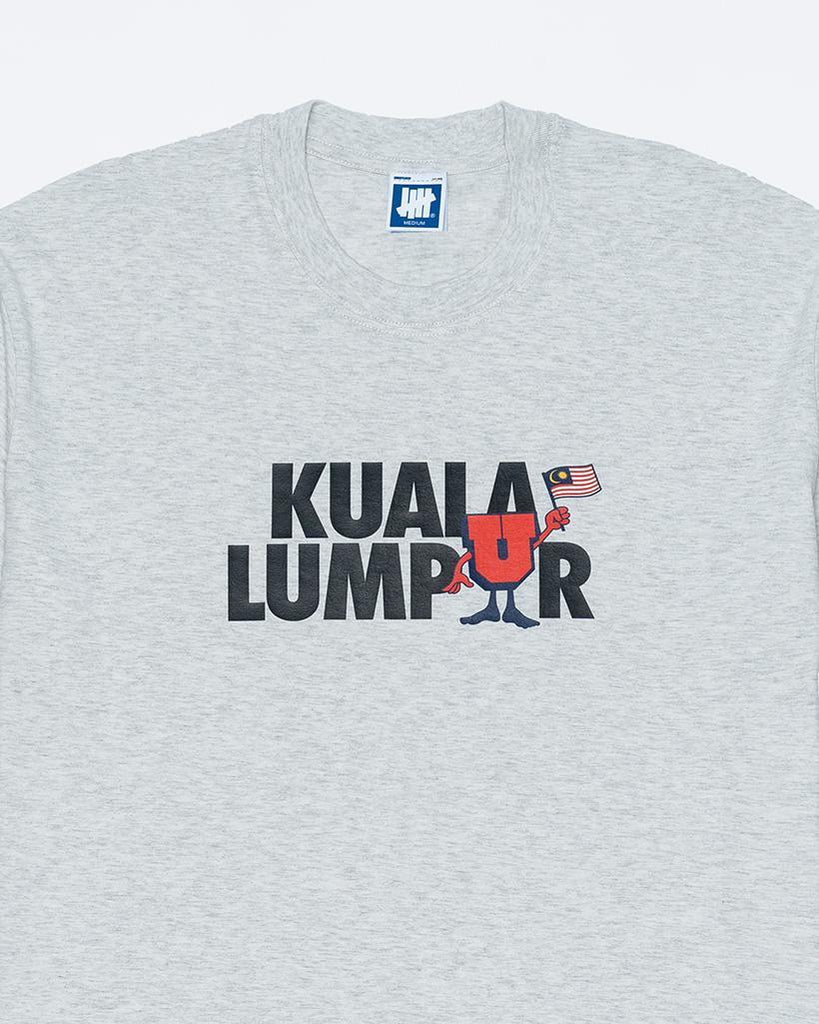 UNDEFEATED HO25 KL U-MAN TEE
