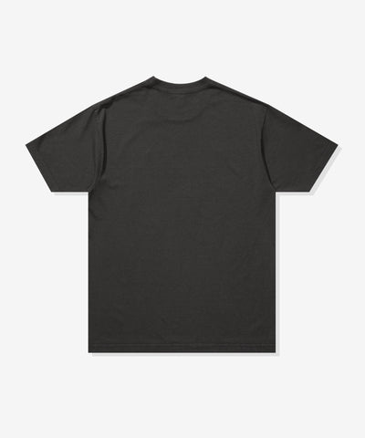 UNDEFEATED SU25 SOUVENIR S/S TEE