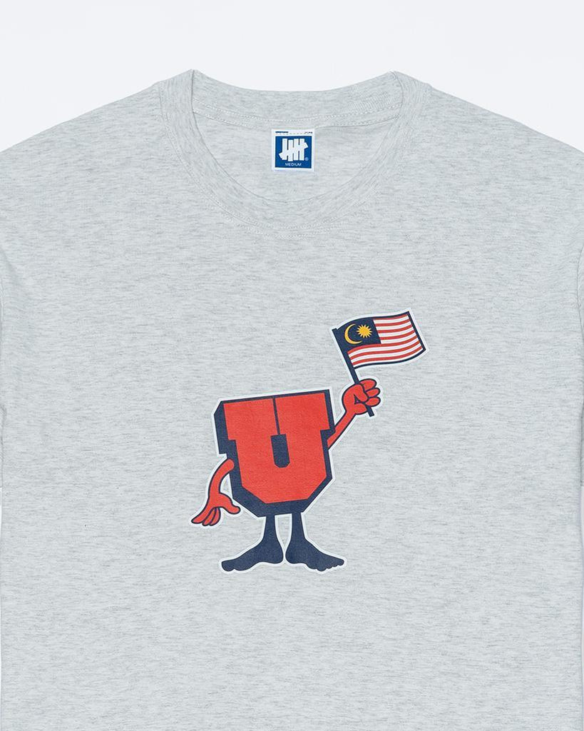 UNDEFEATED HO25 U MAN FLAG S/S TEE