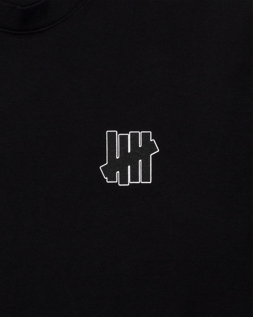 UNDEFEATED FA24 EAST VS WEST L/S TEE
