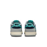 NIKE DUNK LOW RETRO PRM - GREEN FROST