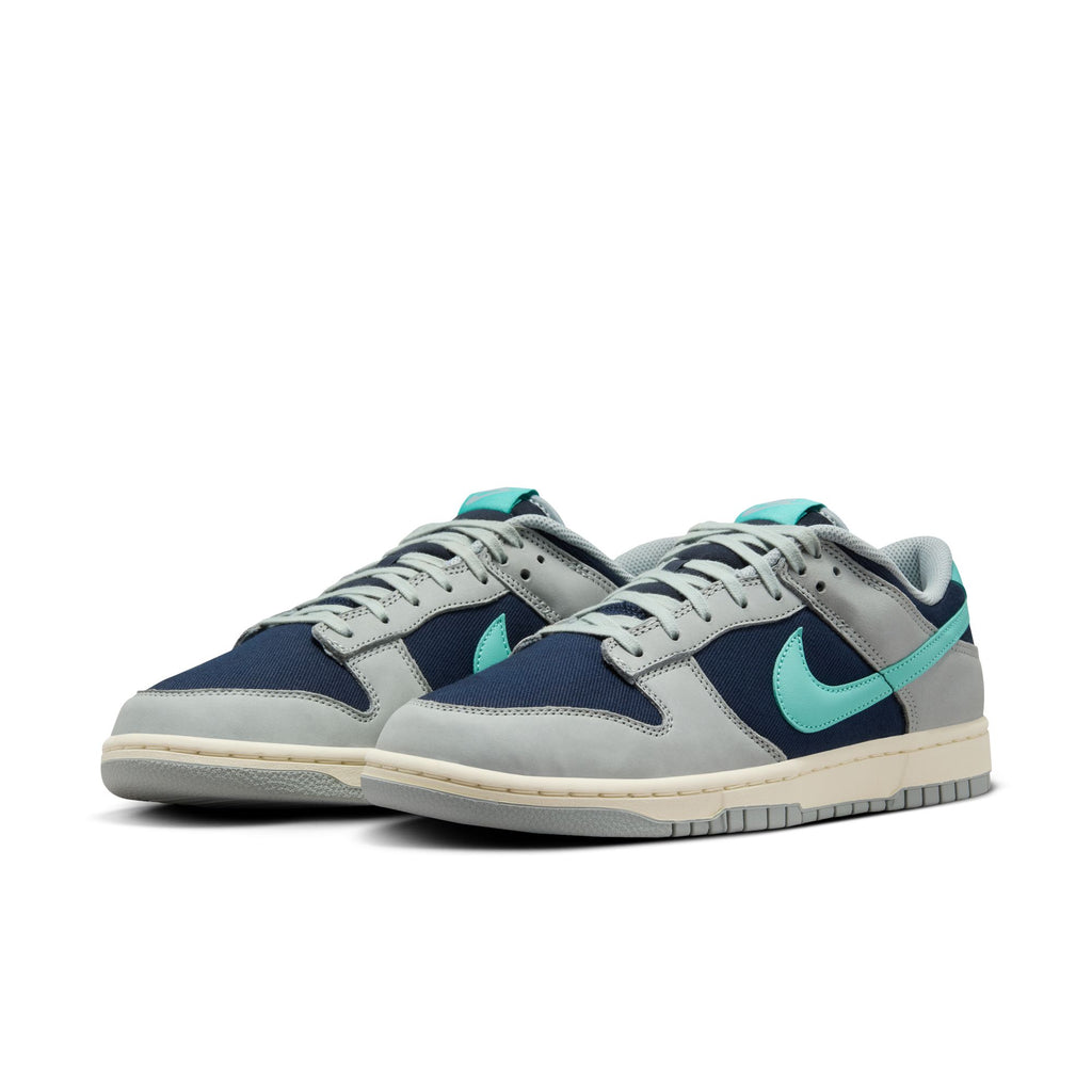 NIKE DUNK LOW RETRO PRM - GREEN FROST