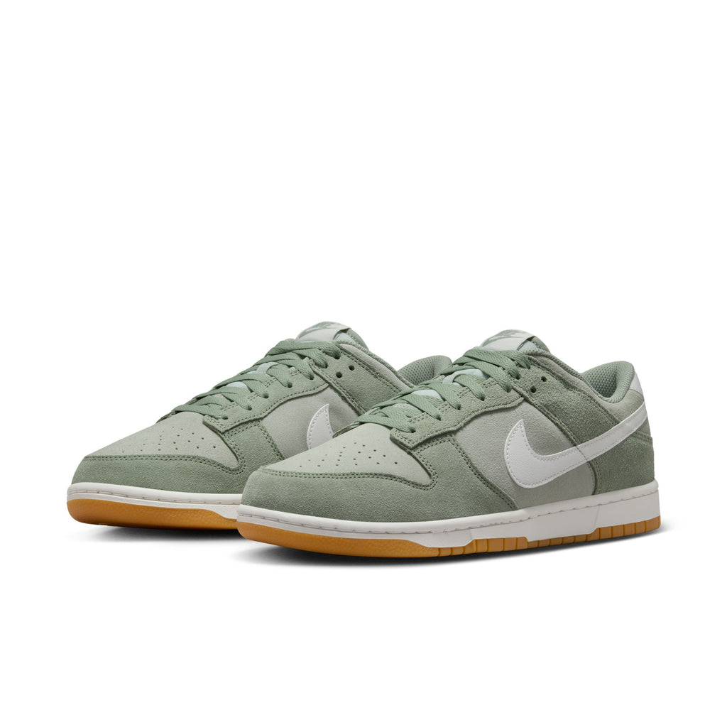 NIKE DUNK LOW RETRO SE - JADE HORIZON