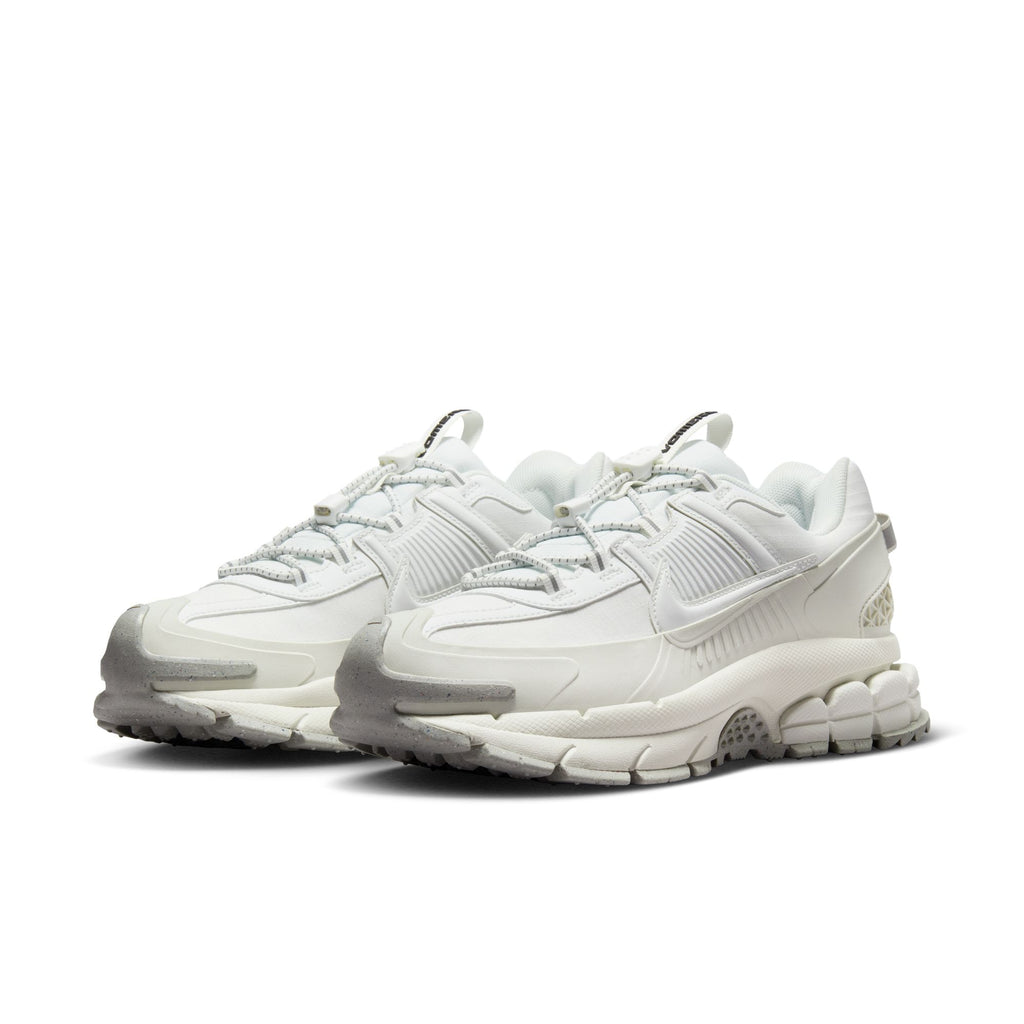 NIKE WMNS ZOOM VOMERO ROAM - SUMMIT WHITE