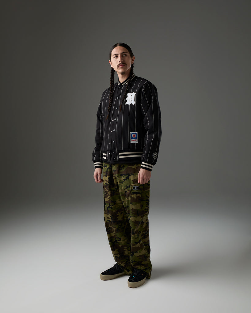 UNDEFEATED SP26 BASEBALL JACKET - GREY