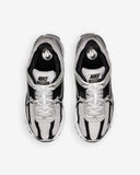 NIKE ZOOM VOMERO 5 - METALLIC SILVER & BLACK