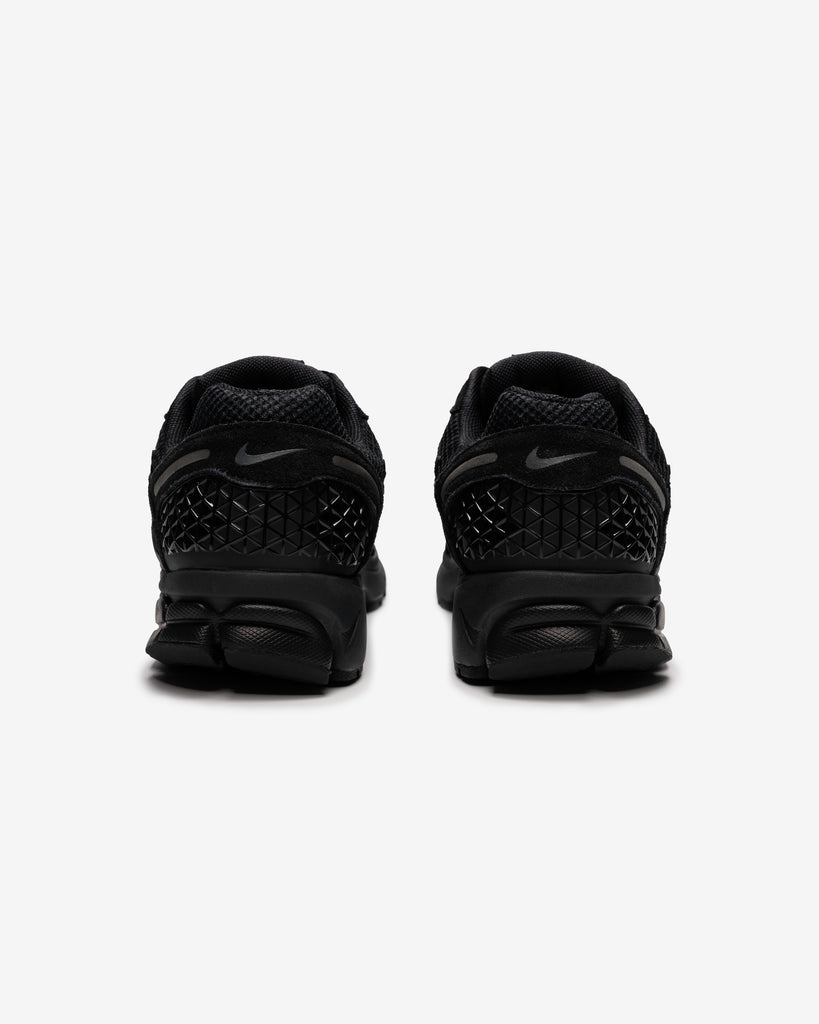 NIKE ZOOM VOMERO 5 - BLACK ANTHRACITE