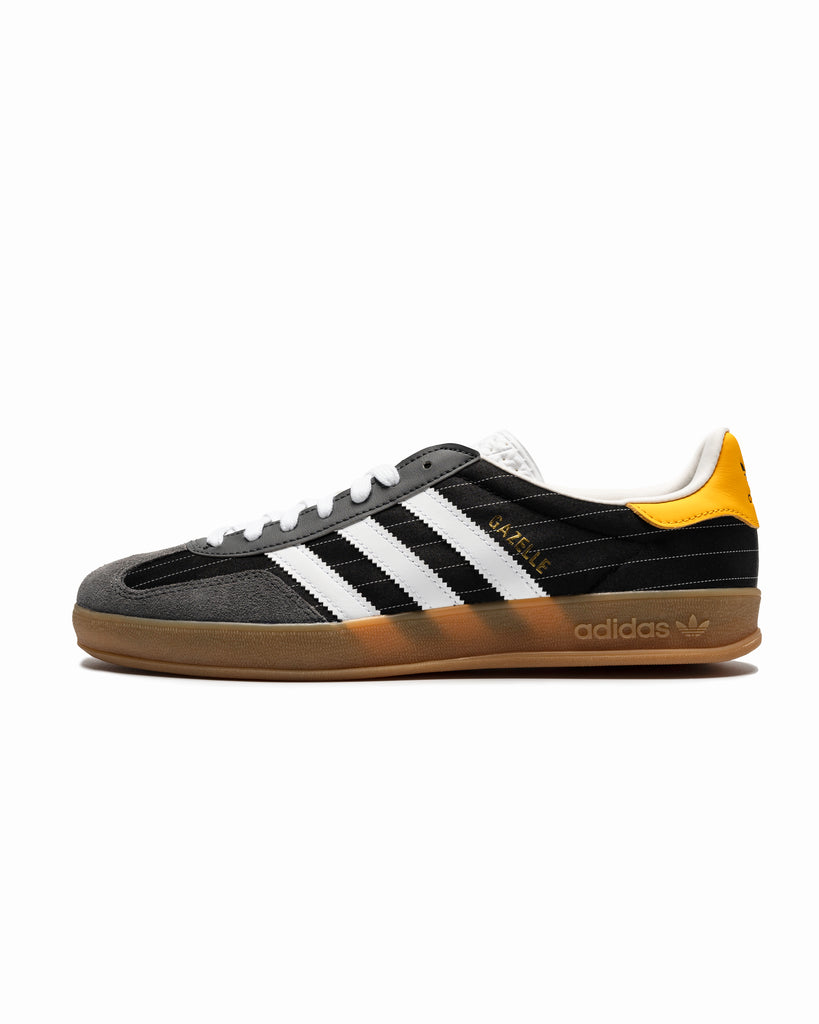ADIDAS GAZELLE INDOOR-CBLACK/FTWWHT/GUM3