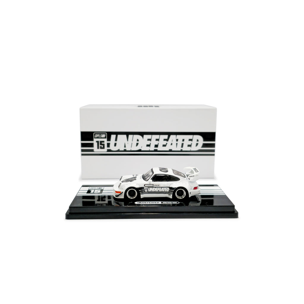 UNDEFEATED X RWB S/S TEE - WHITE