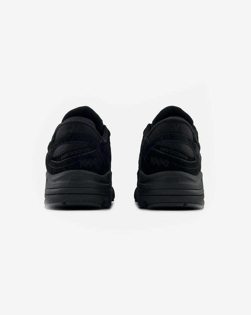 NEW BALANCE 1000 - BLACK