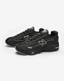 NEW BALANCE 1000 - BLACK/WHITE/SILVERMETALLIC
