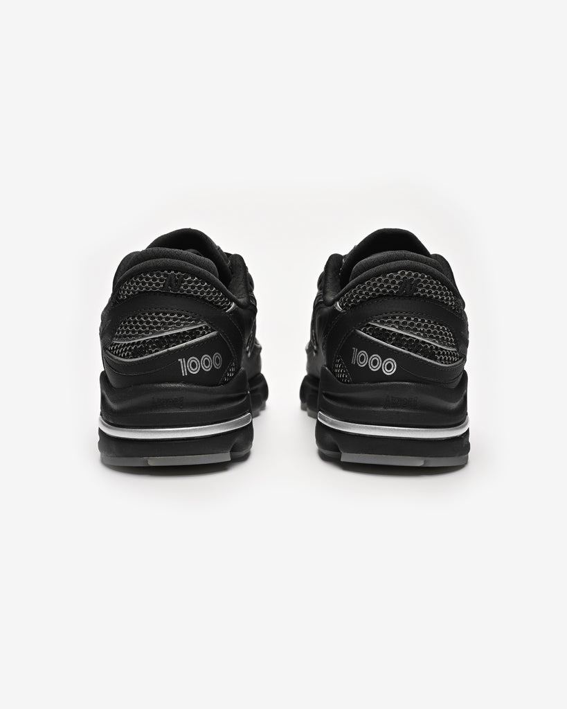 NEW BALANCE 1000 - BLACK/WHITE/SILVERMETALLIC