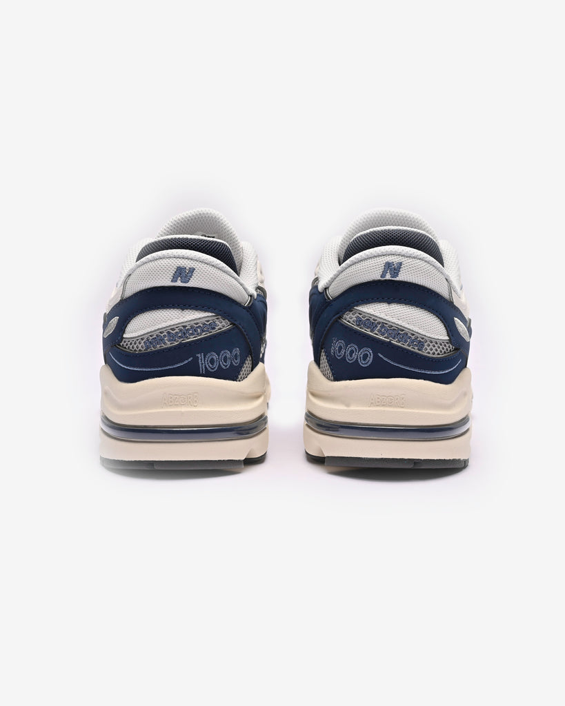 NEW BALANCE 1000 - NAVY/SEASALT