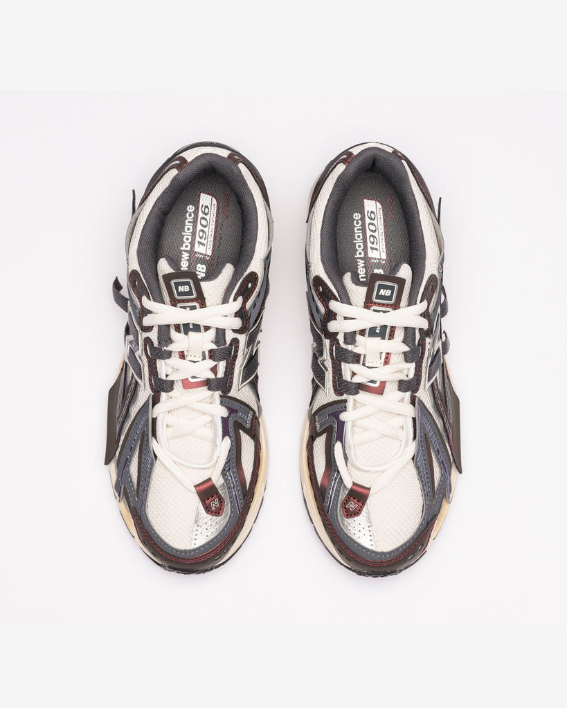 NEW BALANCE 1906A - CLASSIC CRIMSON/SEA SALT