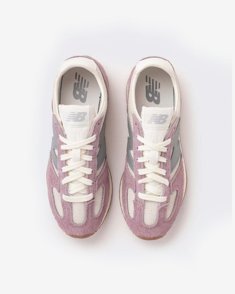 NEW BALANCE 471 - LINEN/ICEWINE