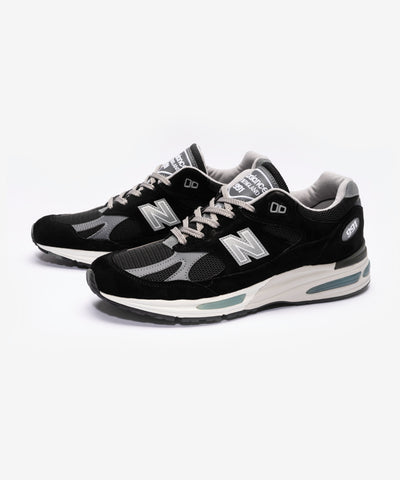 NEW BALANCE 'MADE IN UK' 991v2 - BLACK/SMOKED PEARL