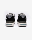 NEW BALANCE 'MADE IN UK' 991v2 - BLACK/SMOKED PEARL