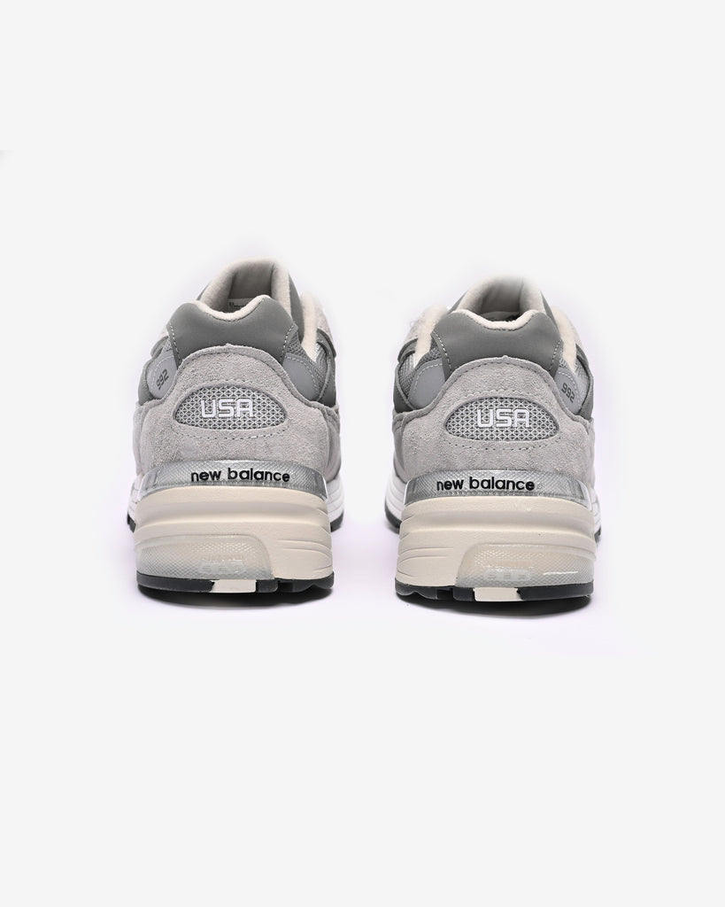 NEW BALANCE 'MADE IN USA' 992 - GREY SILVER METALLIC