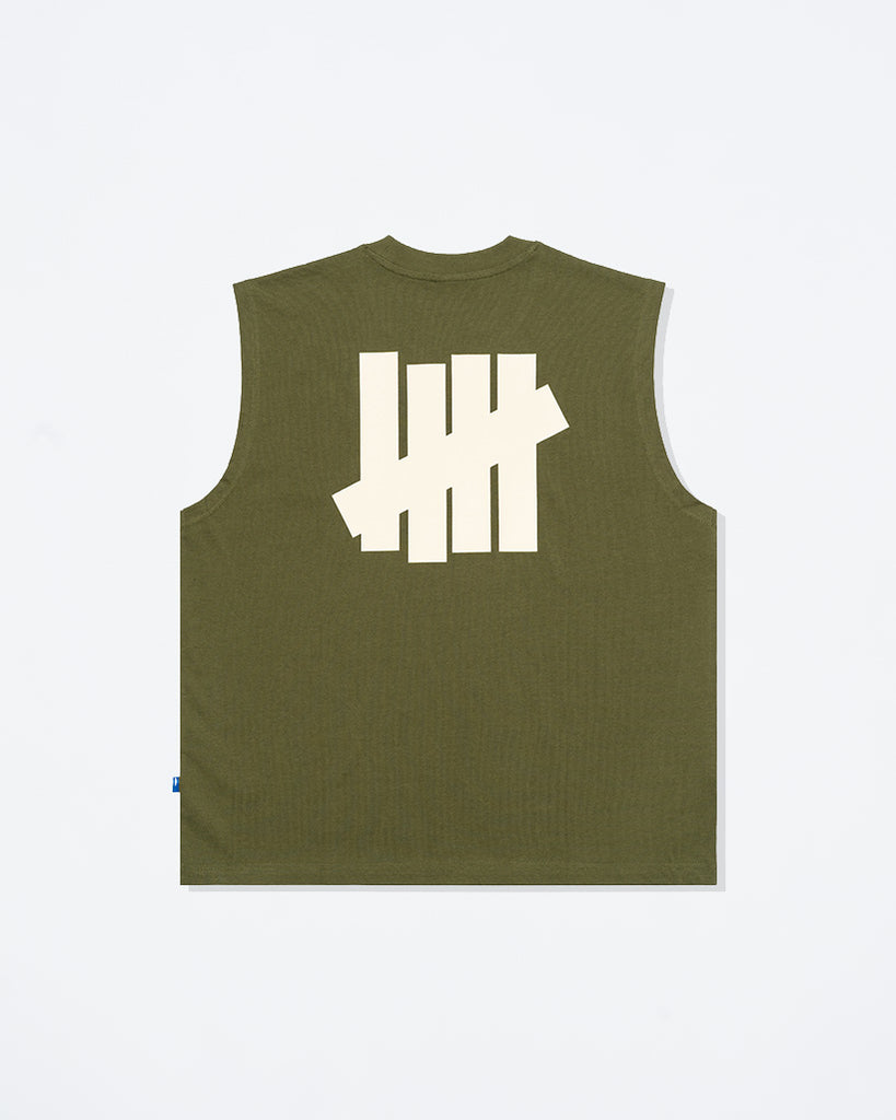 UNDEFEATED SP26 ICON SLEEVELESS TEE - OLIVE