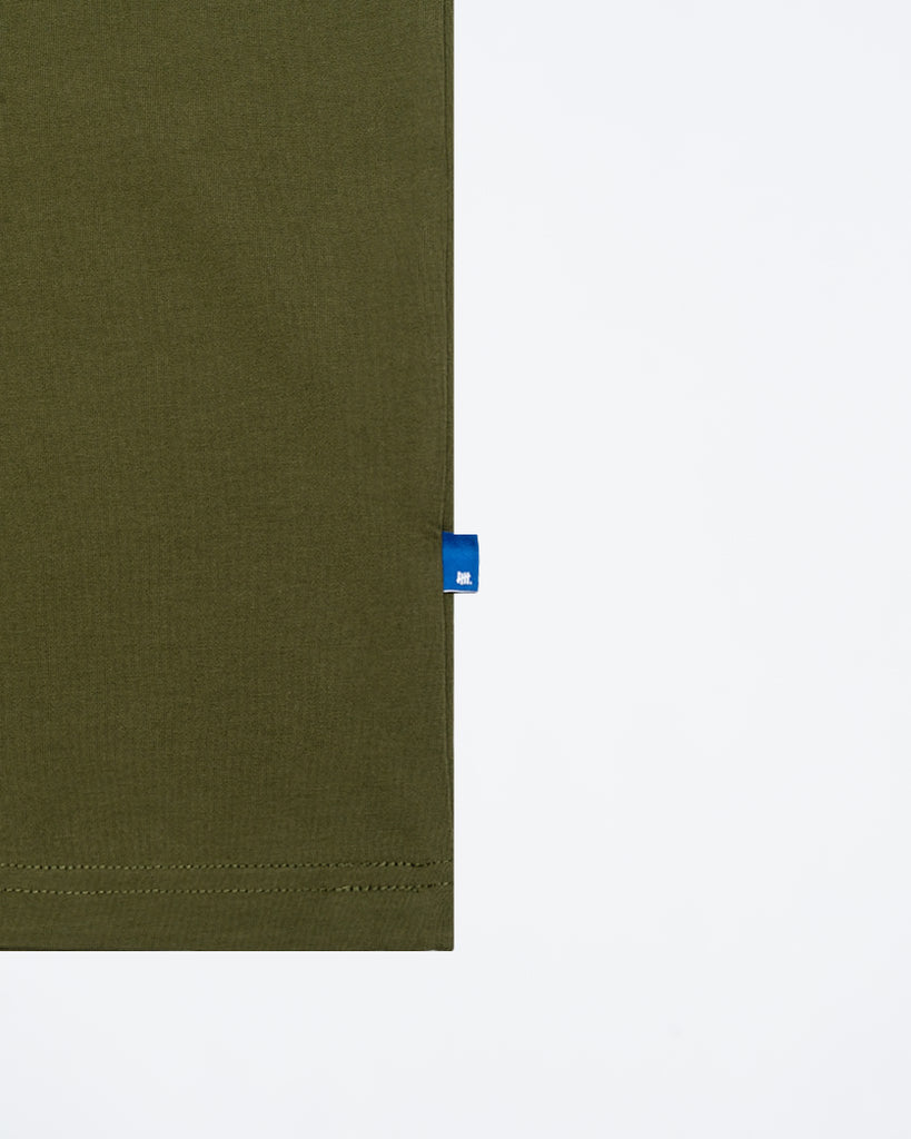 UNDEFEATED SP26 ICON SLEEVELESS TEE - OLIVE