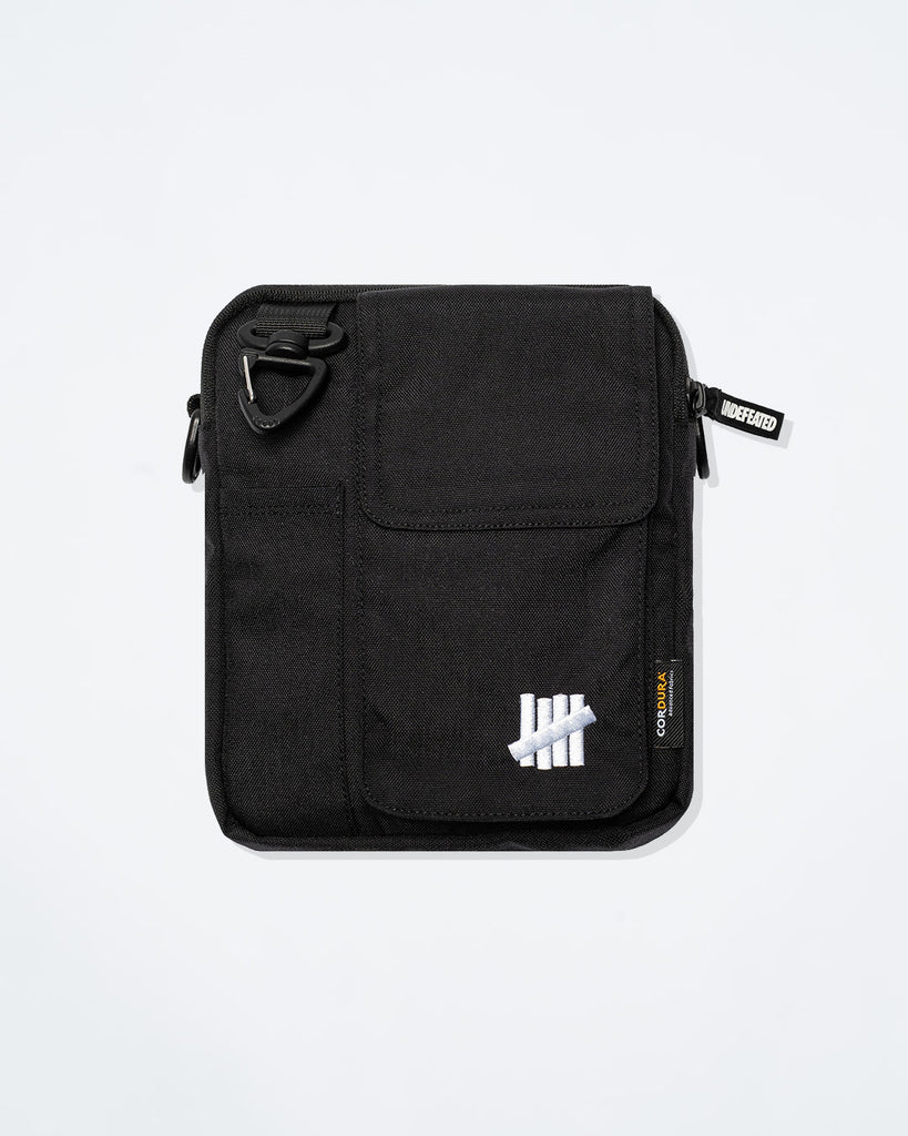 UNDEFEATED SP26 SMALL SHOULDER BAG - BLACK