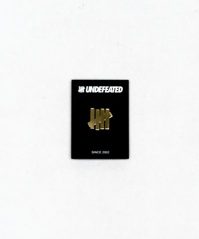 UNDEFEATED X SNEAKERLAH - UNDEFEATED PIN