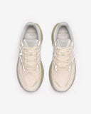 NEW BALANCE FRESH FOAM TRAINER - LINEN