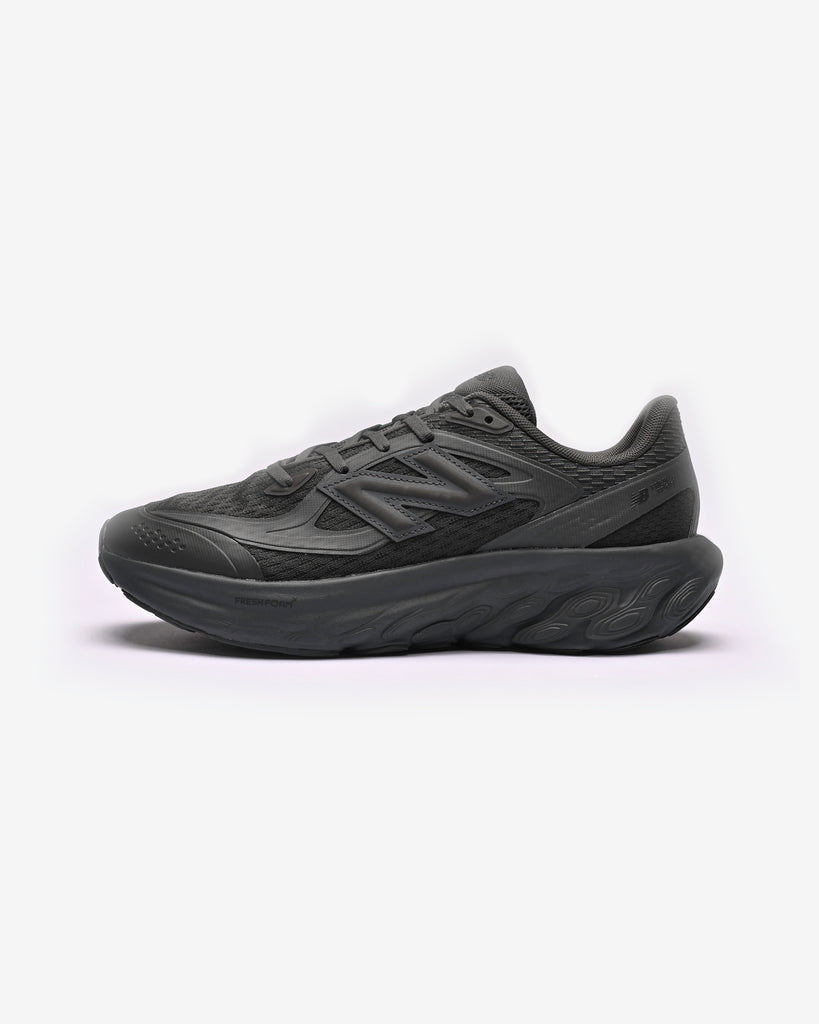 NEW BALANCE FRESH FOAM TRAINER - BLACK CEMENT