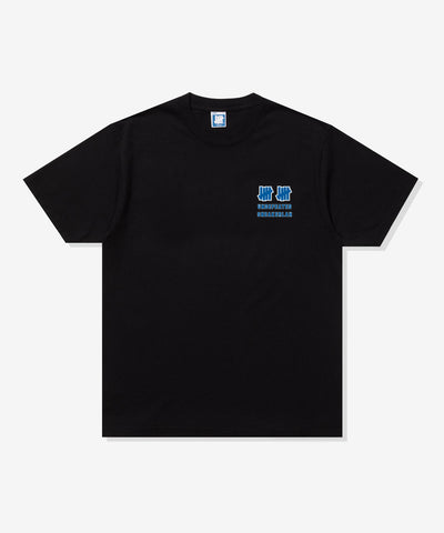 UNDEFEATED X SNEAKERLAH - 10YRS STRONG TEE - BLACK