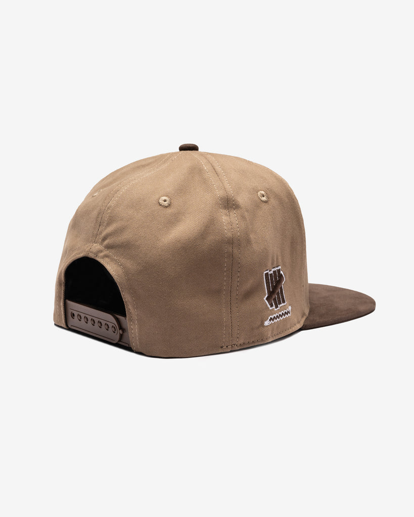 UNDEFEATED X SNEAKERLAH - PLAY DIRTY CAP - BROWN