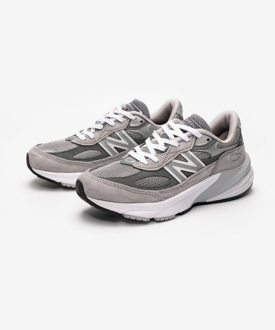 NEW BALANCE WOMEN'S MADE IN USA 990v6 - GREY